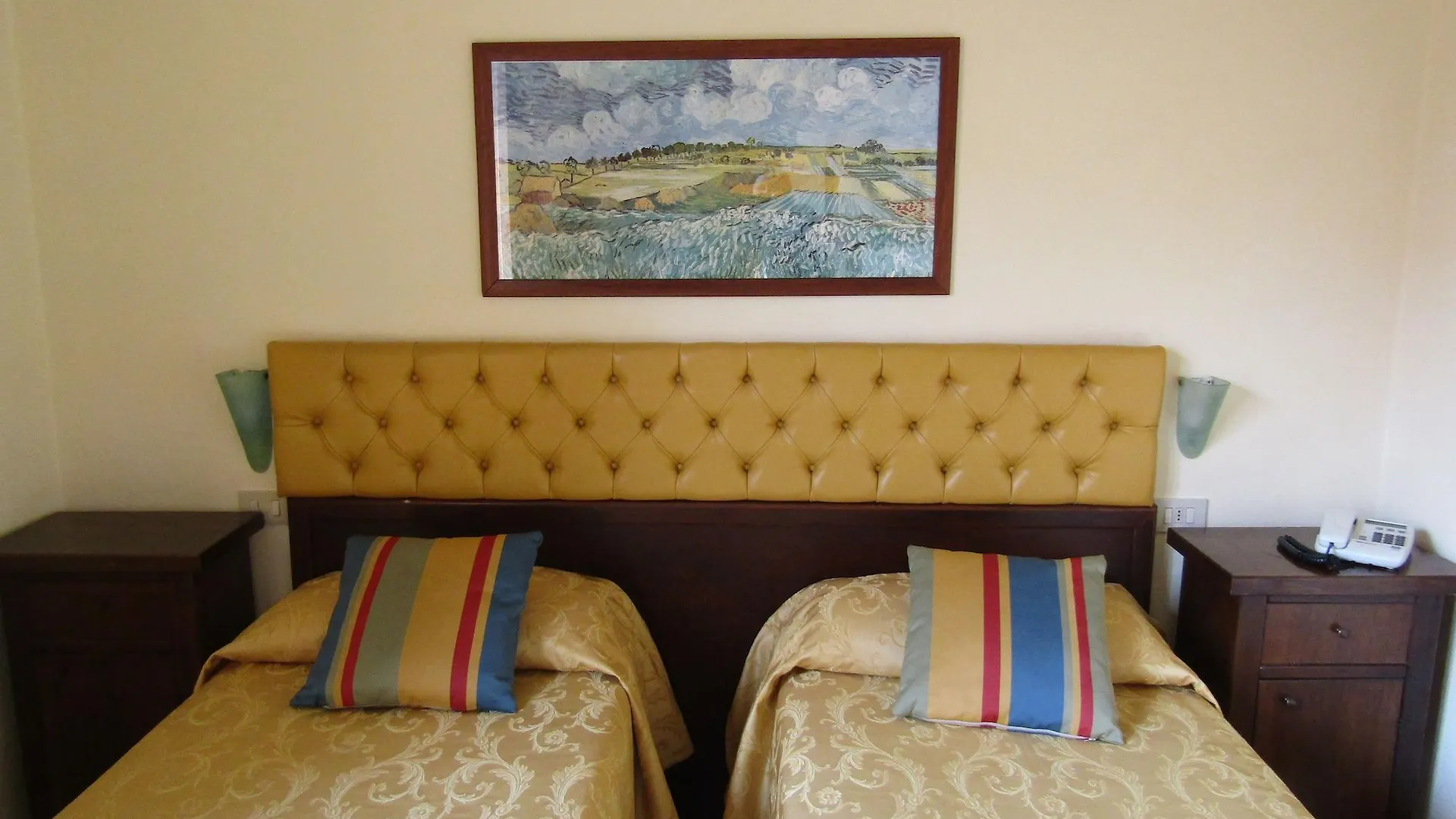 Hotel Minerva Pisa 3*,  Italy