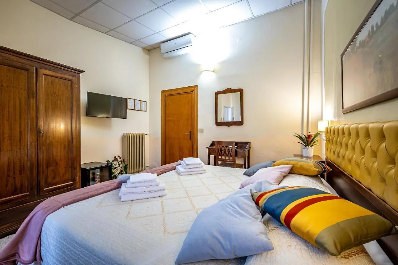 Hotel Minerva Pisa