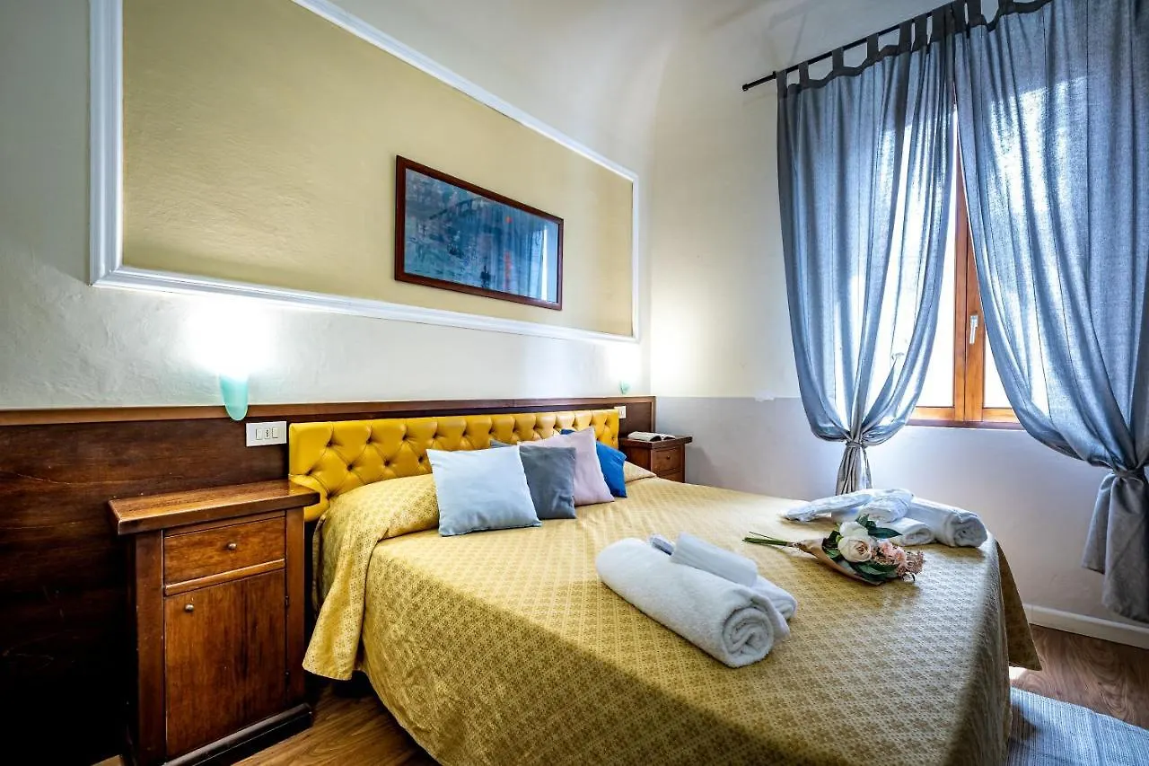 Hotel Minerva Pisa 3*,  Olaszország