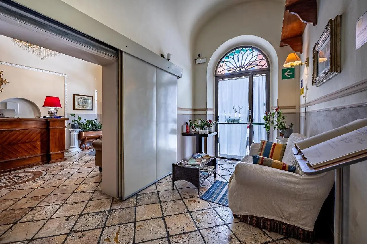 Hotel Minerva Pisa