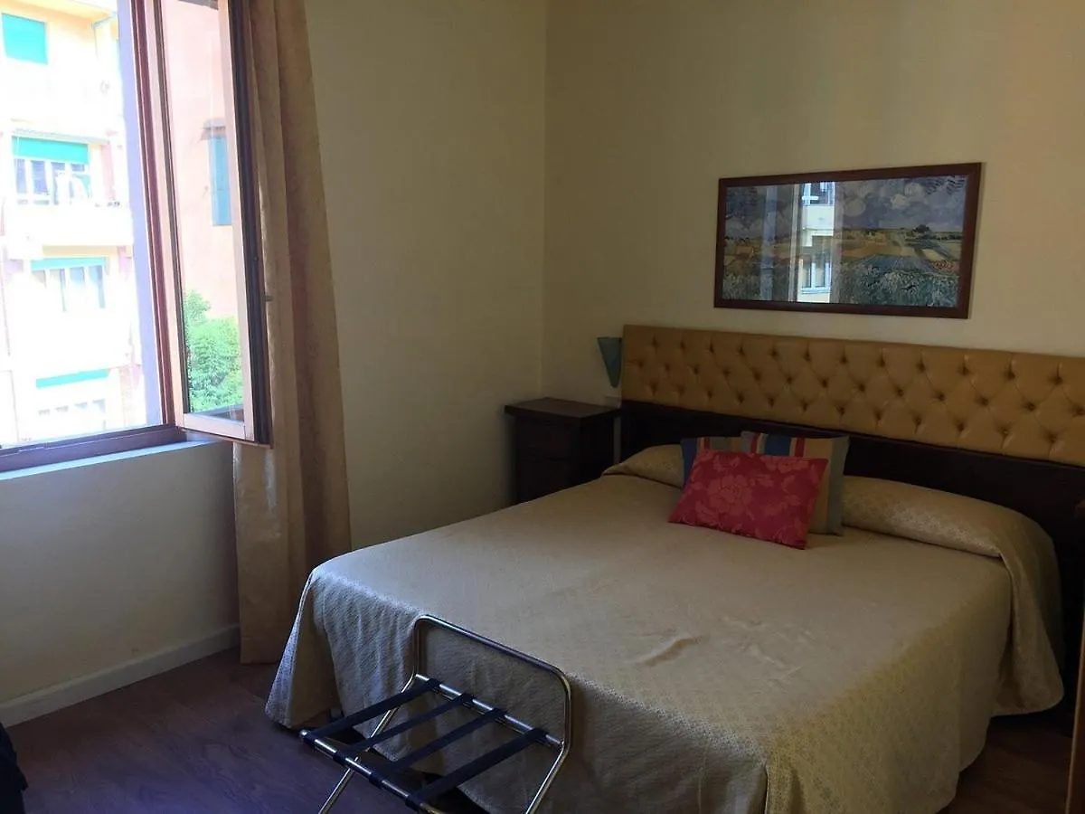 Hotel Minerva Pisa