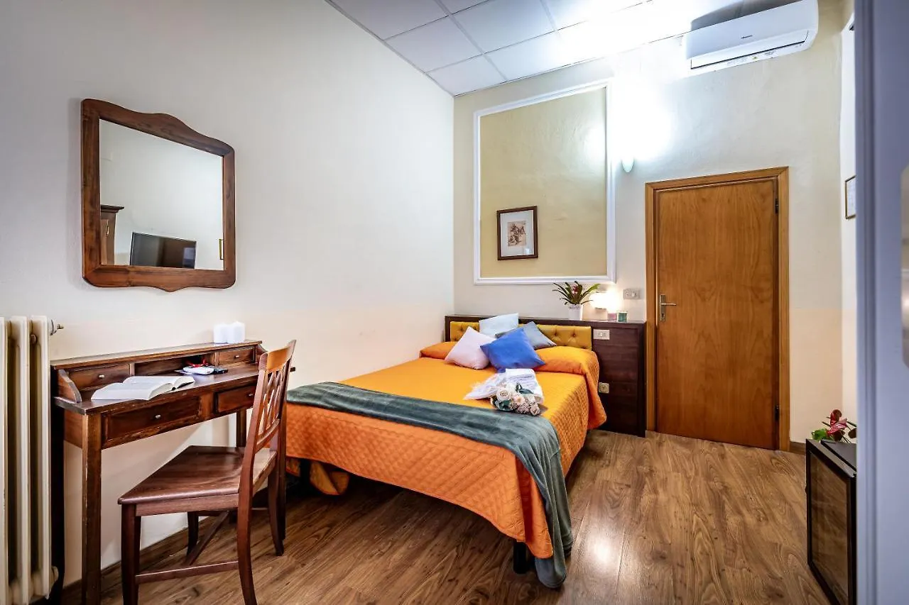 Hotel Minerva Pisa